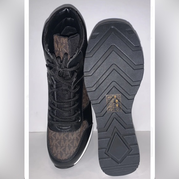 Michael Kors Women Wedge Sneaker Boots Black/Brown/white NWOB - Picture 7 of 12